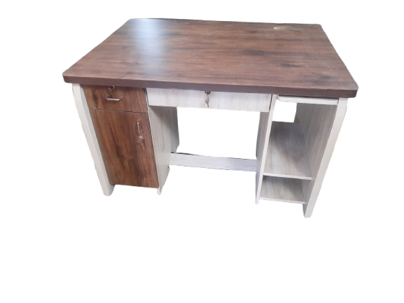 CORNER COMPUTER TABLE3